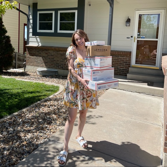 meet the posher✨like this to bookmark my closet! - Picture 9 of 15